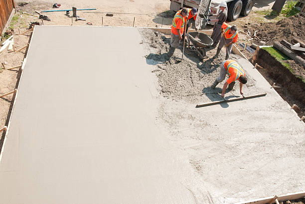 Best Residential Concrete Solutions in Sarand, AL